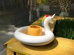 平平无奇的蛋糕卷-五进制 Coffee Shop