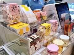 零售区-好利来(建筑大学店)