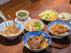 -红猪卤肉饭(大西洋美食城店)