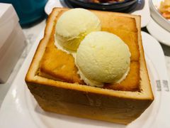 珍宝蜂蜜厚多士-曼玉餐厅(中原万达店)