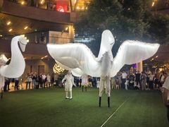 -瑞虹新天地月亮湾