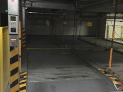 -上海喜玛拉雅酒店-停车场