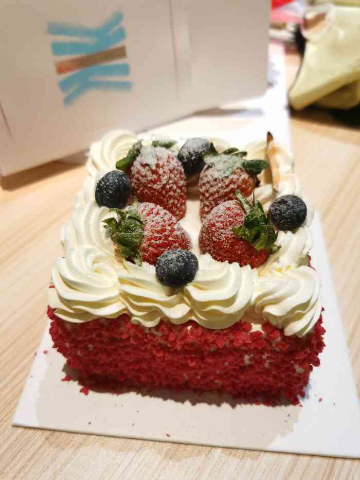 美喆西饼(元下田店)-"本评论只针对芒果榛子蛋糕,第一次试这款,.