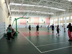 -上海市民办金苹果学校