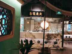 -佬麻雀·新湘菜(珠海金发购物中心店)