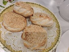 高炉烧饼-博望坡饭店(宜山路店)