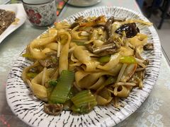 -天天向上素食餐厅(五台山店)
