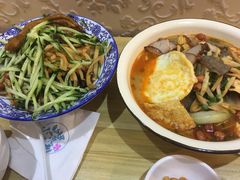 -丽丽三鲜螺蛳粉(田林路店)