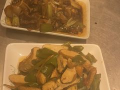 -老乡鸡(上海白玉兰广场店)