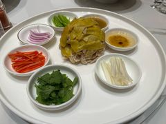 -伊和园清真餐饮