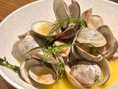 白葡萄酒煮蛤蜊-Money Shops(愚园路店)