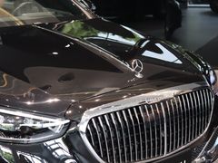 -奔驰上海利星(七宝店)