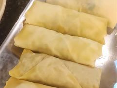 蛋皮大肉卷-邓莽子老火锅(中兴路总店)