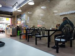 -花溪王记牛肉粉(四季花溪商场店)