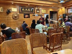 -苗阿哥酸汤牛肉火锅(体育场店)