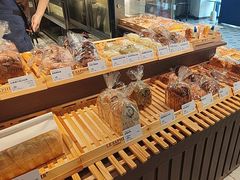 -LE SAPHIR 莎菲尔菓子(和兴店)