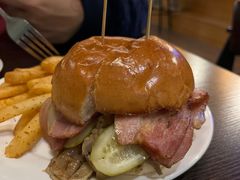 -瑞食酒馆 La Taverne Suisse