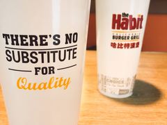 -The Habit Burger Grill 哈比特汉堡(复兴soho店)