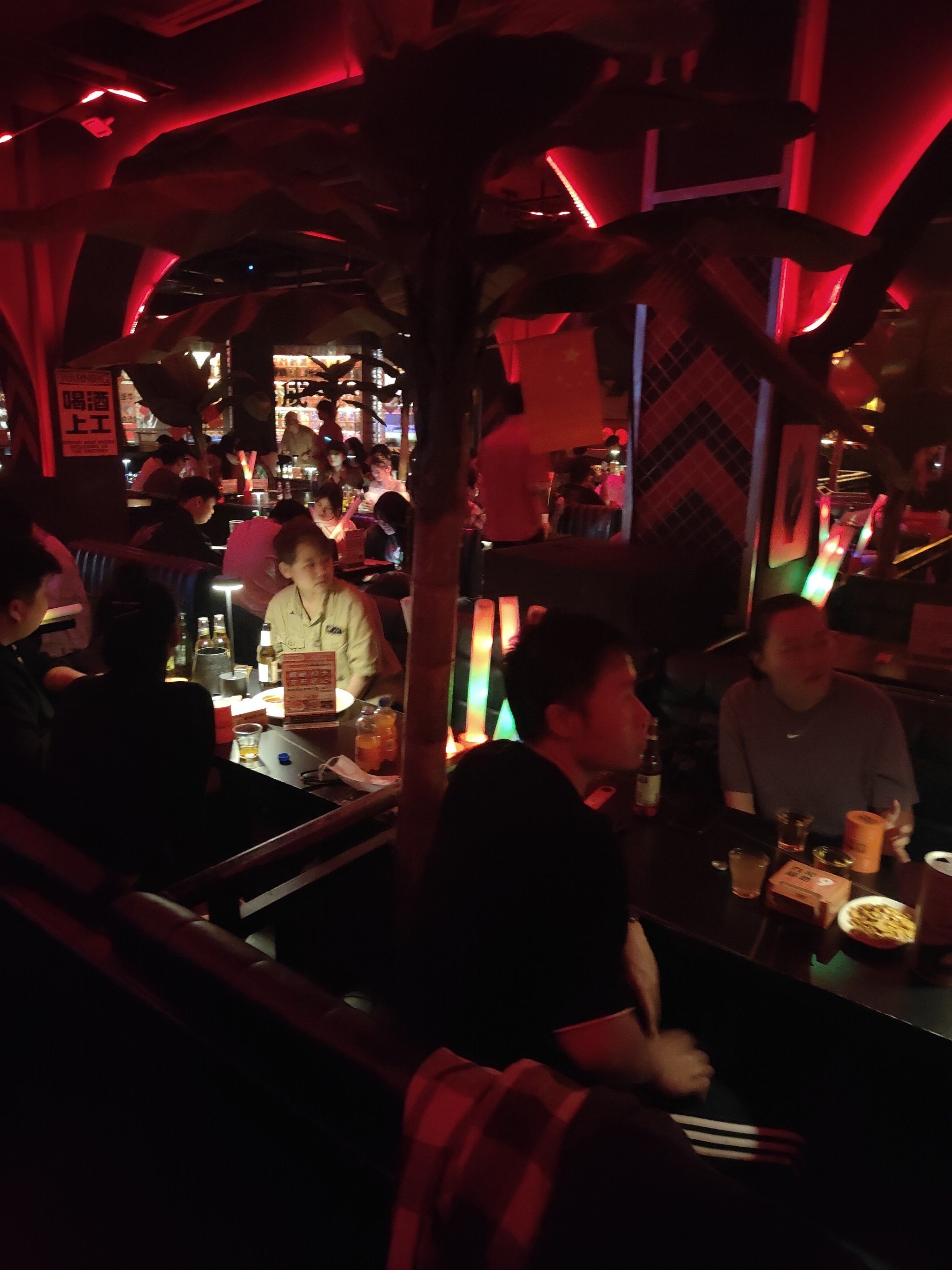 服务态度超级好!工作人员热情周到,一进门