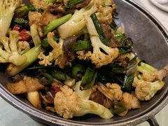 干锅有机花菜-旭龙鱼头王(航华店)