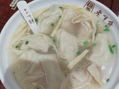 刀鱼馄饨-老半斋(福州路店)