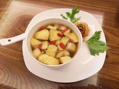 -爱的果实月嫂育婴师(世纪东方店)