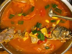 苗家酸汤鱼-苗湘食府(十年店)