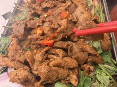 -红东阁东北菜烤肉酒馆(CROSS万象汇店)