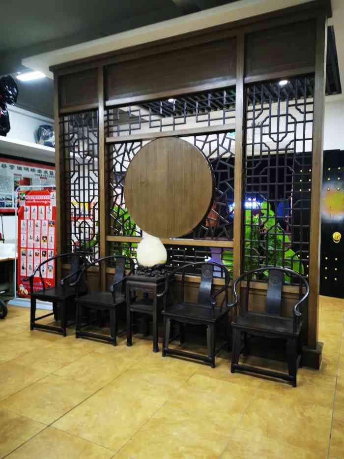 蔡李佛鸿胜堂(弼唐店)-"手法专业,一个姑娘按的,力道不错.