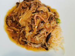 凤归巢手工面-格桑花开药膳蔬食文化空间