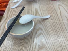 -瑞霖·隆江猪脚饭