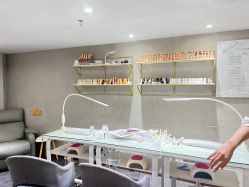 -丫丫NAIL日式自助美甲美睫沙龙