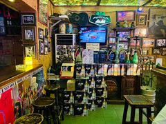-丽纳尔斯酒吧LENORE’S BAR(三经街店)