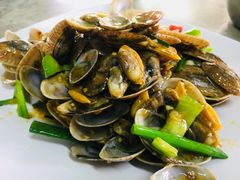 -四川小胡子海鲜(丁村万人海鲜广场店)