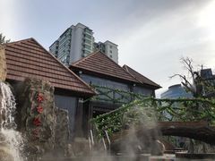 -裕龙汤泉