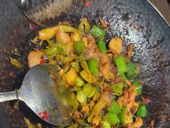 -聚鑫朋酸菜肥肠(九龙仓店)