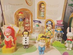 -泡泡玛特POPMART(国金街店)