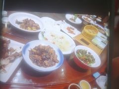 -聚丰德饭店(经五路店)