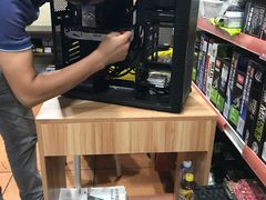 -鸿准通信科技·忠诚手机电脑维修中心(三林店)