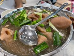 猪弯骨藕汤-小民大排档(光谷店)
