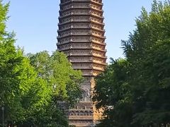 -玲珑塔公园