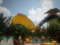 -平江亚马逊水上乐园