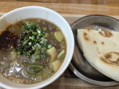 -老字号贾家肉丸糊辣汤(光明巷店)