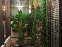 -嘎吧锅私家菜馆(新村十区店)