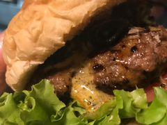 -HIGH FIVE哈福手工汉堡(桂林路店)