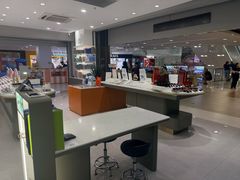 -镜客眼镜(浦江欢乐颂店)
