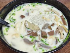 -津津老鸭粉丝馆(正东路店)