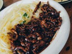 -鹤乡东北菜(崮山路店)