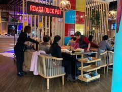 -三人行骨头王火锅(长寿店)