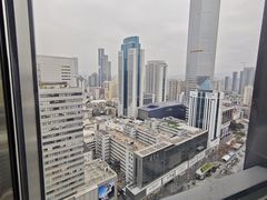 -华强广场酒店-椰香高空自助餐厅